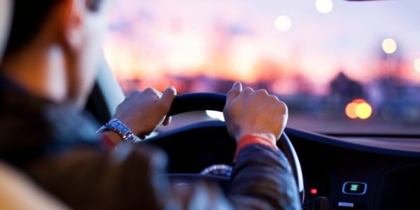 12.04-Indicacao-de-motorista-676x483