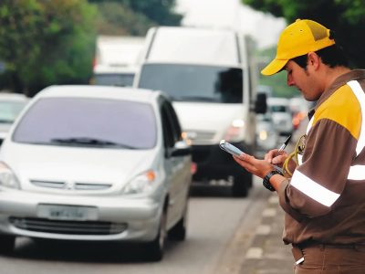 As 10 multas menos frequentes no trânsito brasileiro